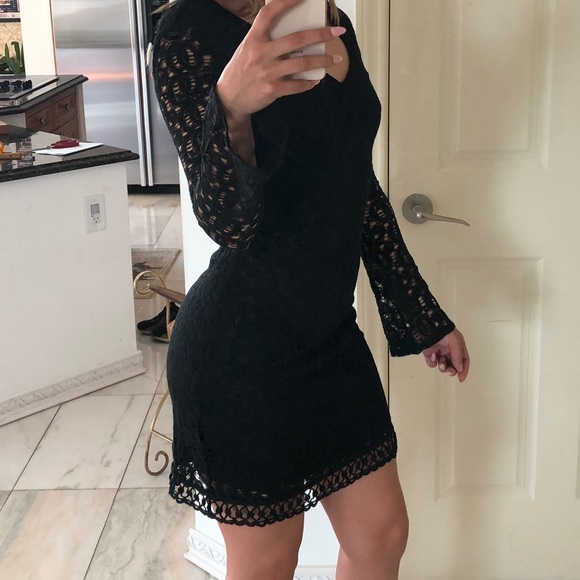 Dress - Picture 6 of 7